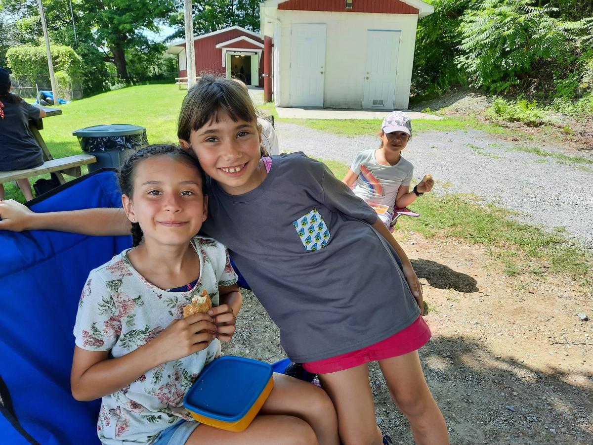 289608861_10166294640705573_7019339709036817342_n